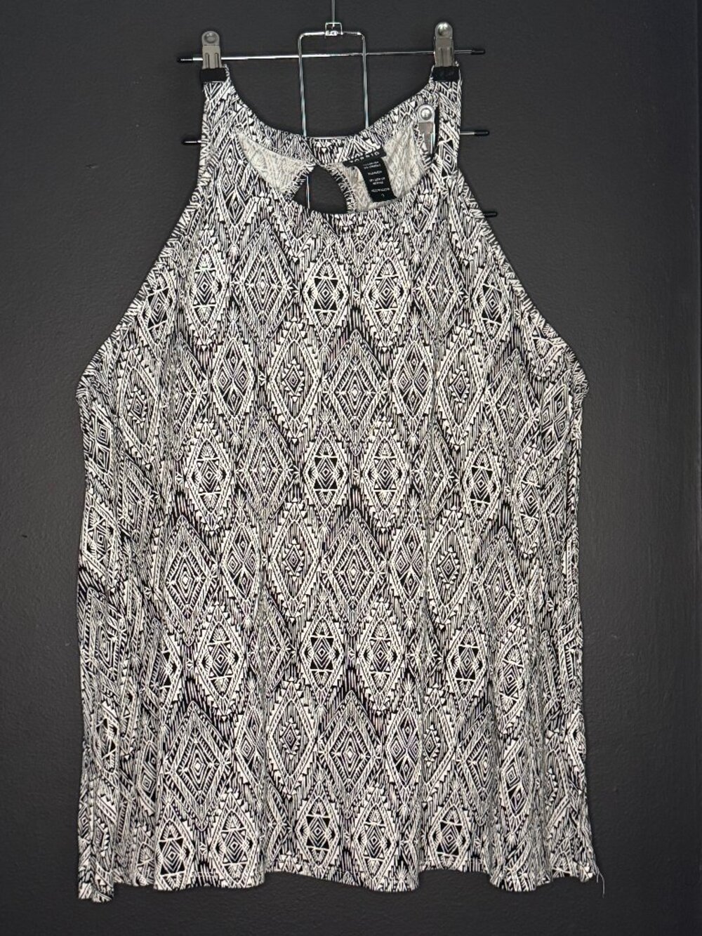 Torrid Black and White Pattern Tank Top, Size 2